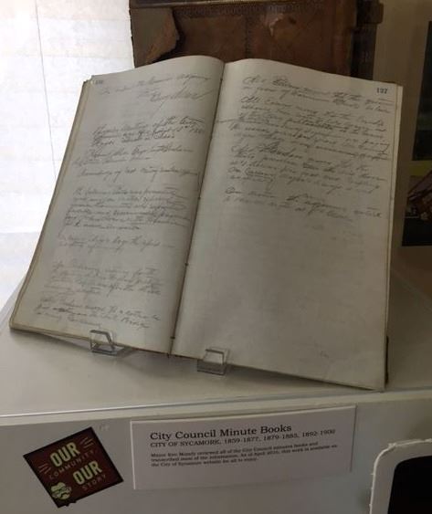 Historic book of City Council meeting minutes